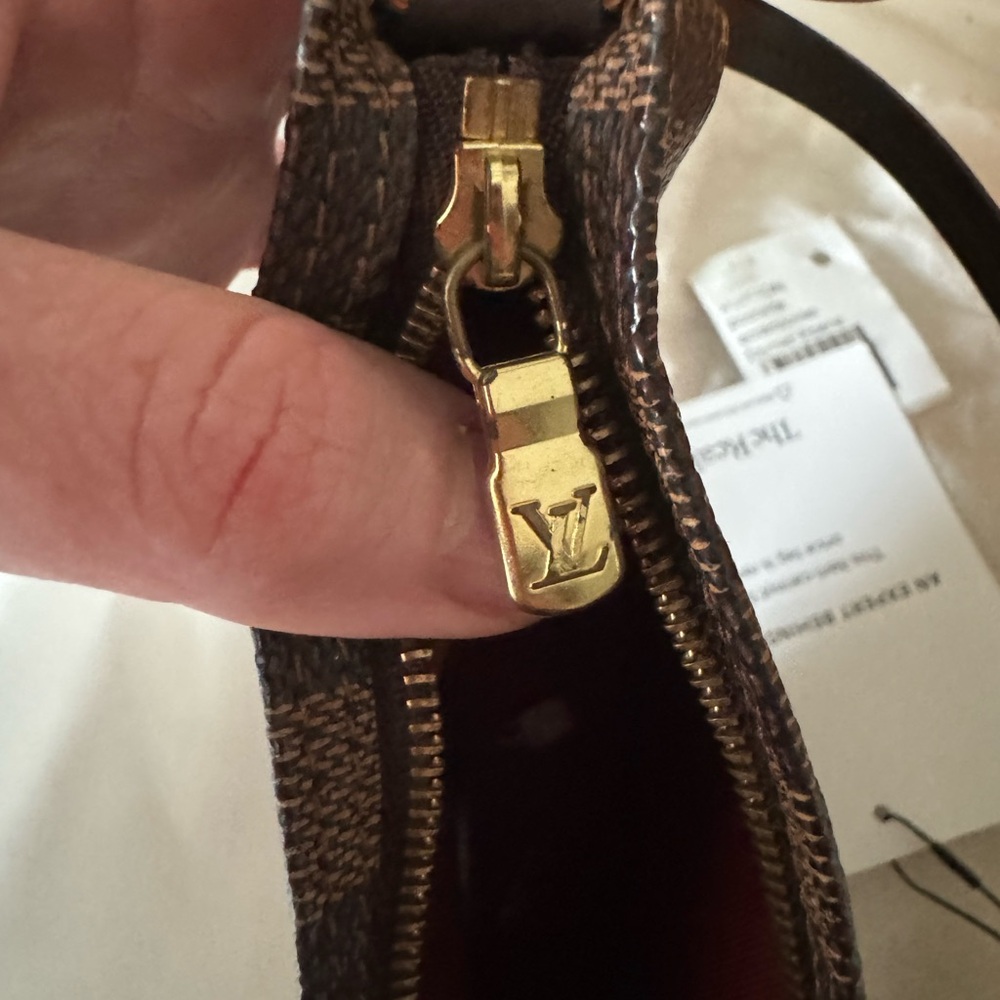 Louis Vuitton Pochette accessories Novana great condition tag still attached - Picture 3 of 8